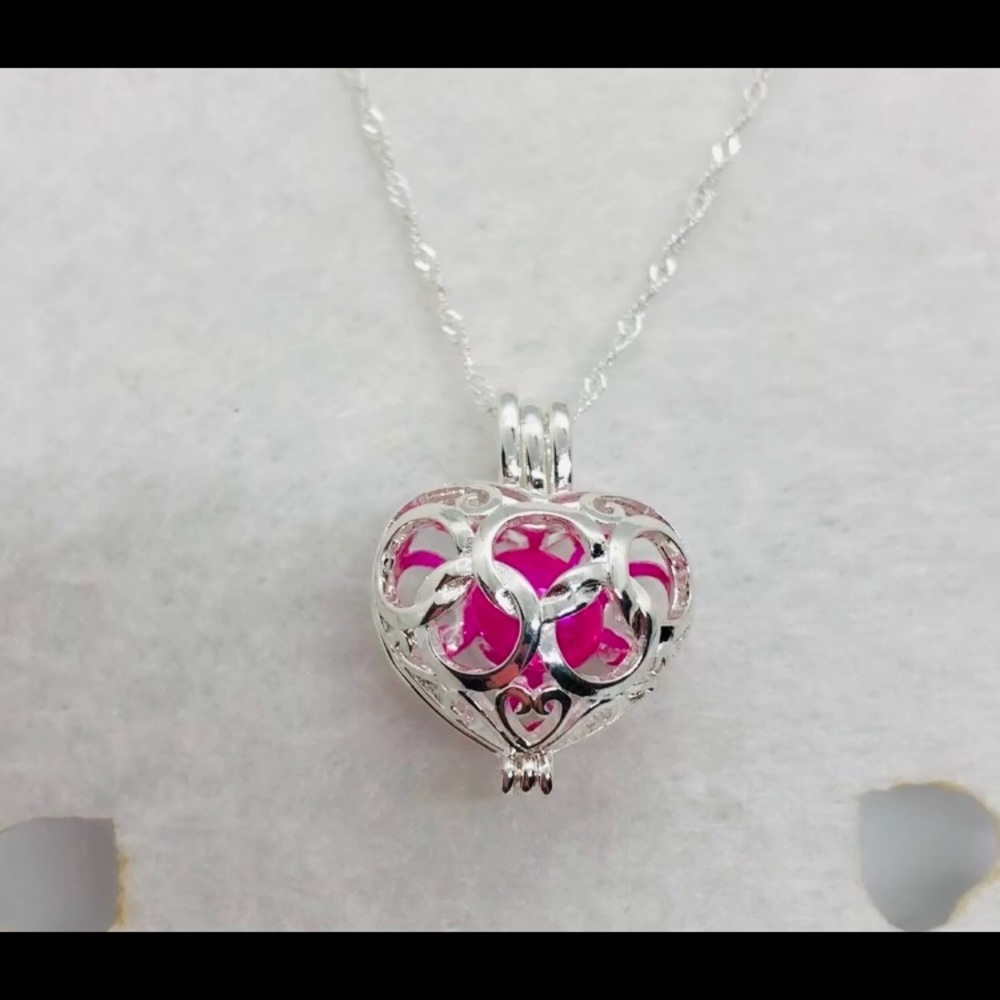 New Silver Heart Pearl  Charm with Silver Chain.